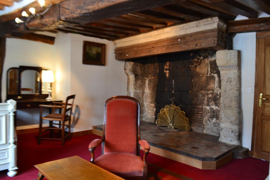 Les Trois Cheminees Chambres D'Hotes Livarot-Pays-d'Auge Exterior photo