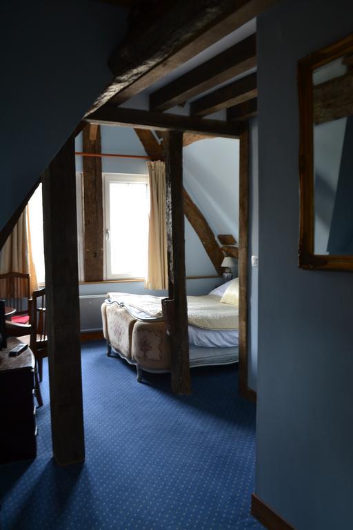 Les Trois Cheminees Chambres D'Hotes Livarot-Pays-d'Auge Exterior photo